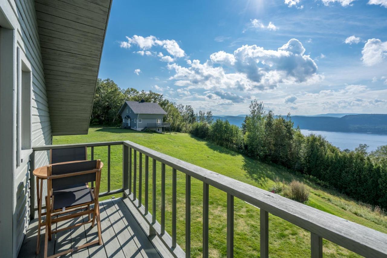 Montfjord - Chalets, Spa Et Vue - Chantafjord #2 Sacre-Coeur Экстерьер фото
