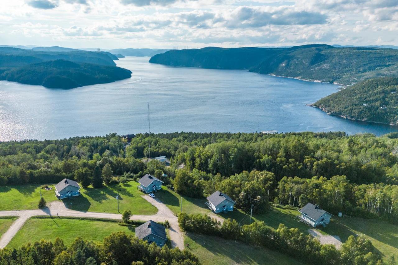 Montfjord - Chalets, Spa Et Vue - Chantafjord #2 Sacre-Coeur Экстерьер фото